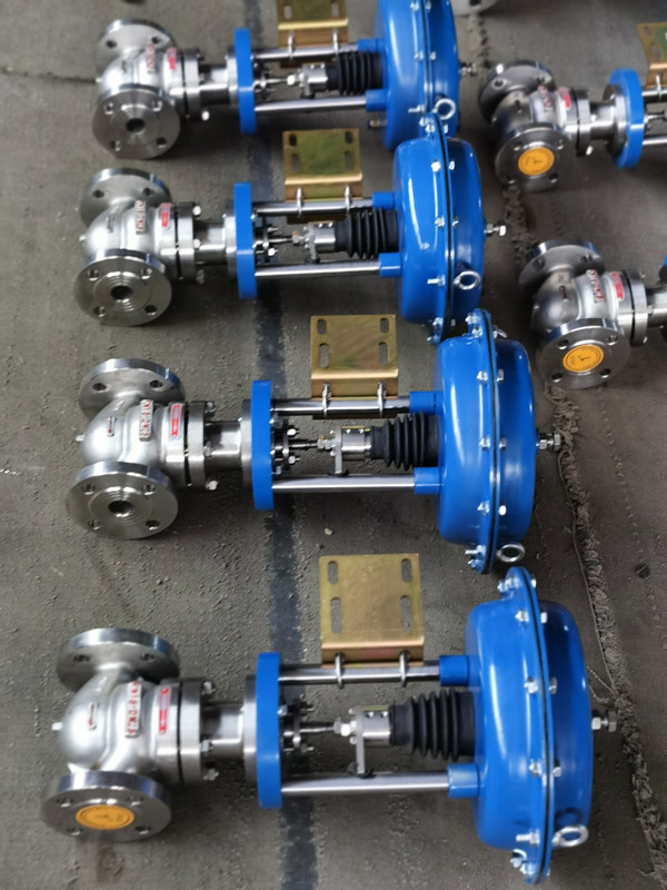 蒸汽氣動薄膜調節閥