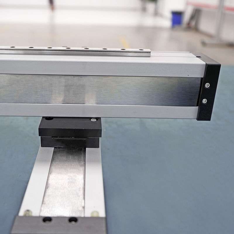 定製龍(lóng)門三軸滑台 定(dìng)製龍門三軸滑台