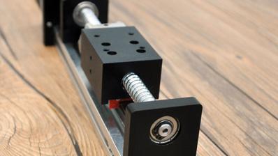 滾珠絲（sī）杆在安裝時（shí）的注意事項